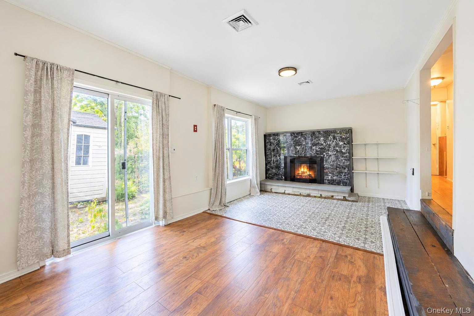 Single Family Hewlett Drive Suffolk County, NY 11789, MLS-1059858-10