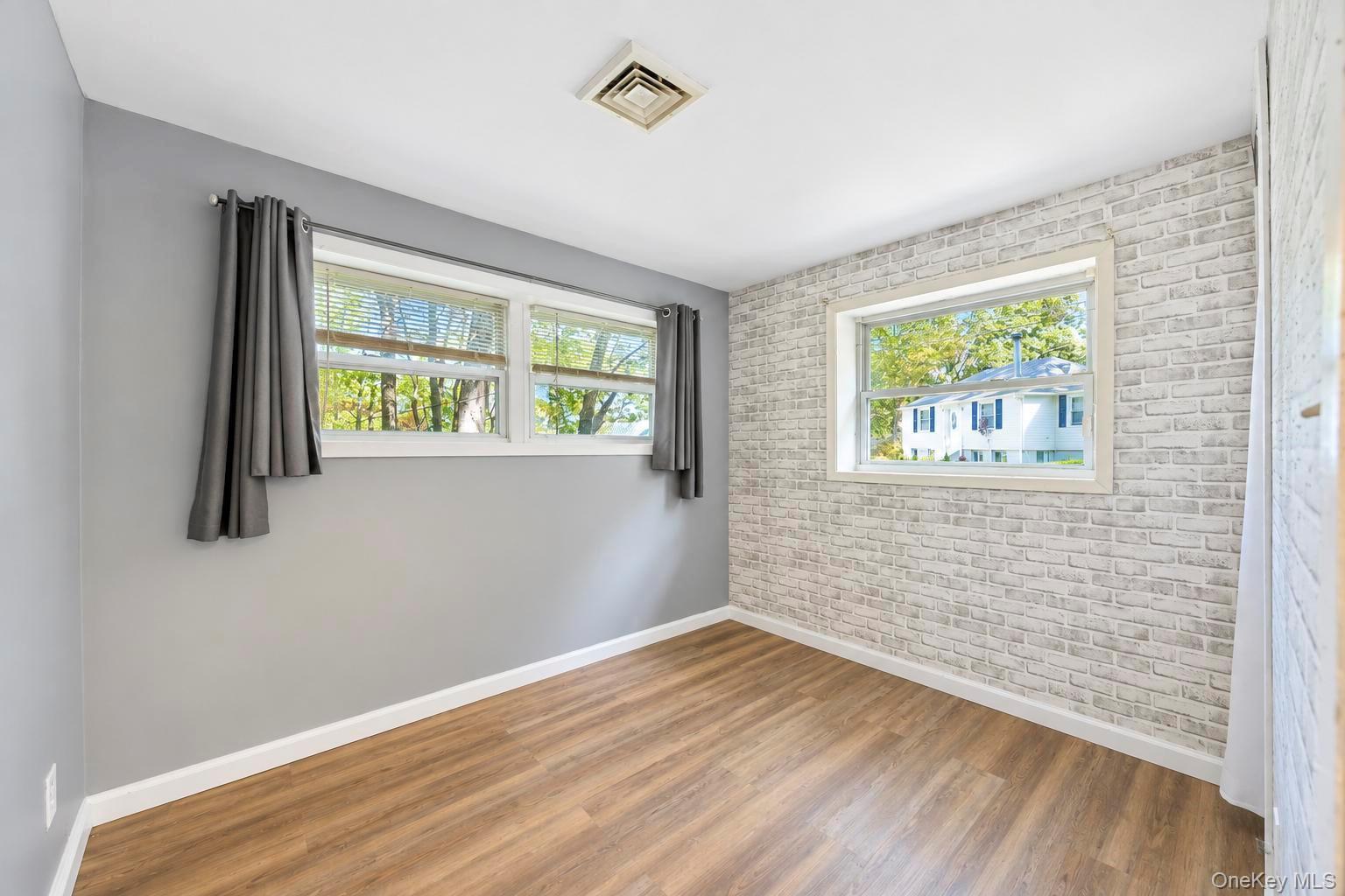 Single Family Hewlett Drive Suffolk County, NY 11789, MLS-1059858-20