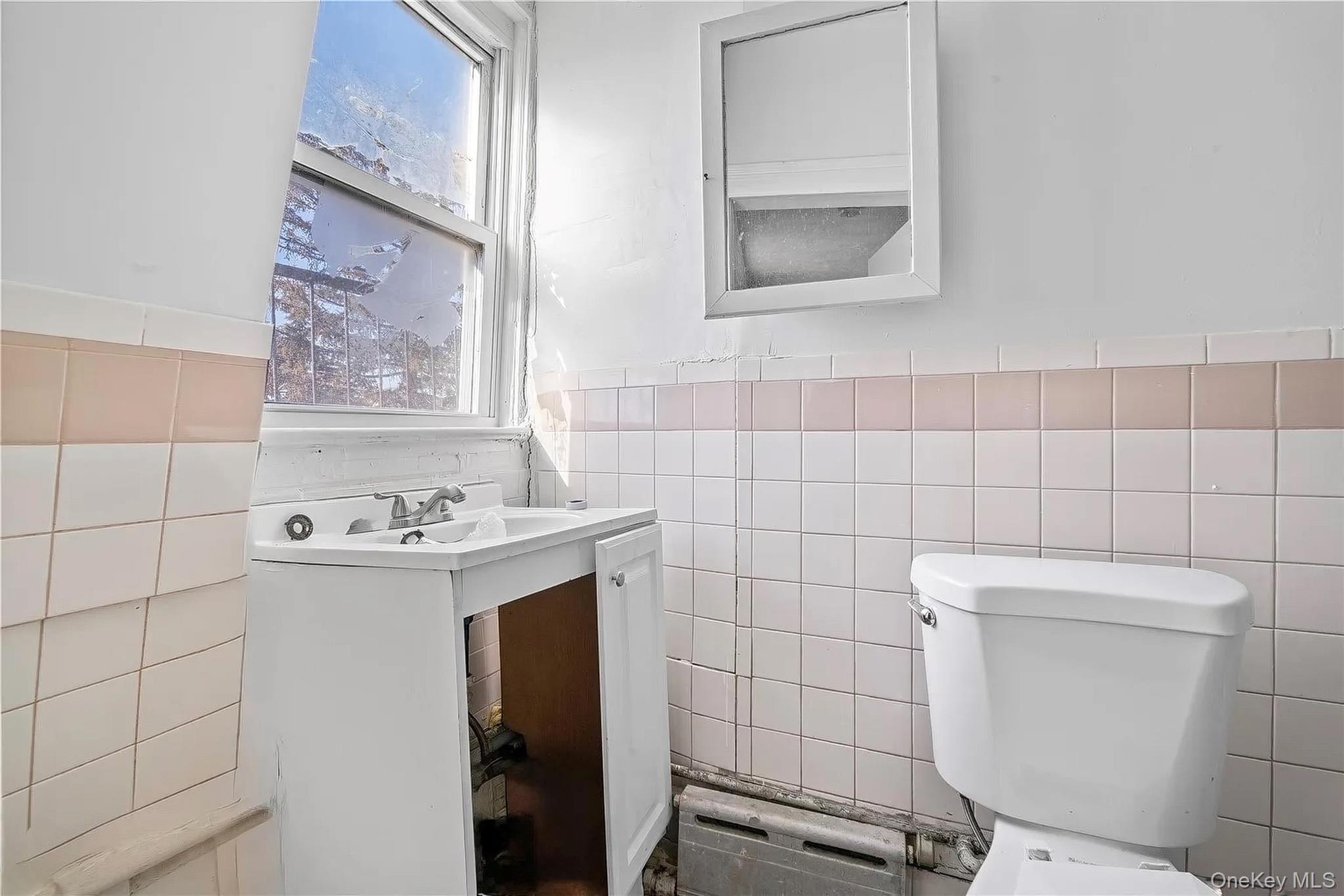 Single Family 124th Street Queens, NY 11356, MLS-1059863-4