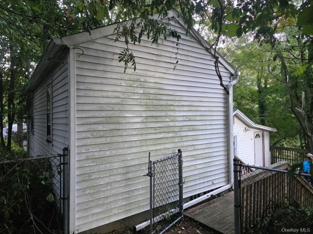 Single Family Locust Drive  Suffolk County, NY 11778, MLS-1059871-3