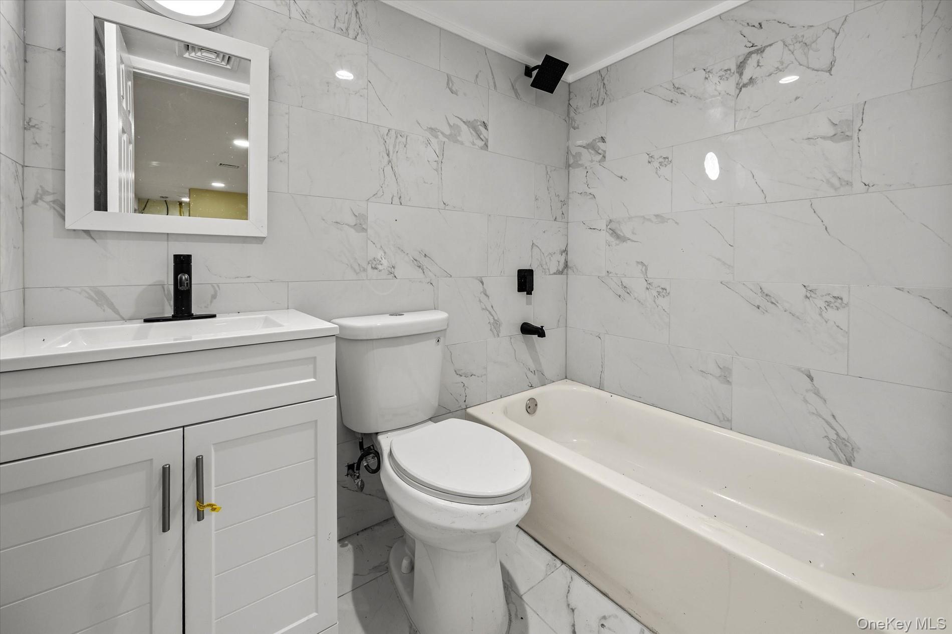 Single Family 124th Avenue  Queens, NY 11434, MLS-1059911-34