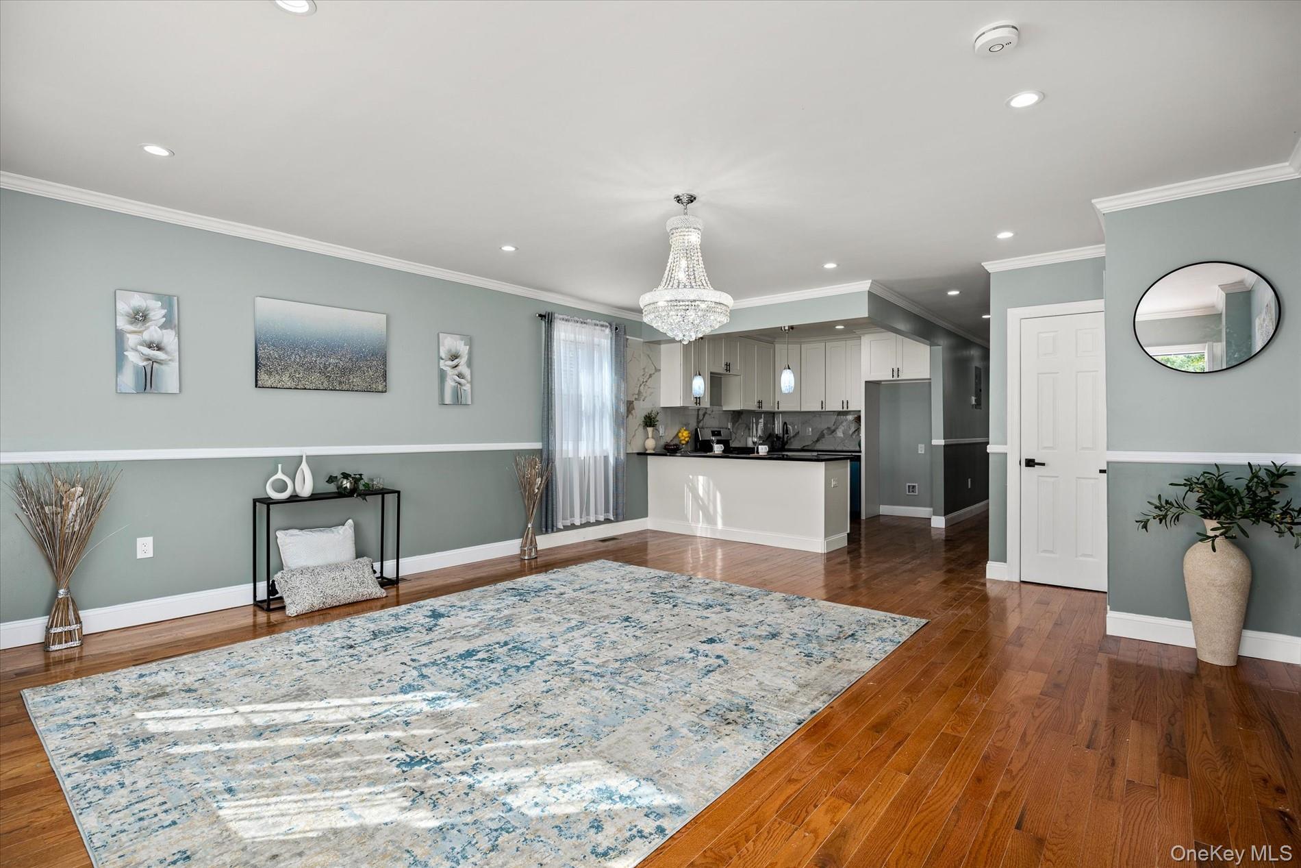 Single Family 124th Avenue  Queens, NY 11434, MLS-1059911-6