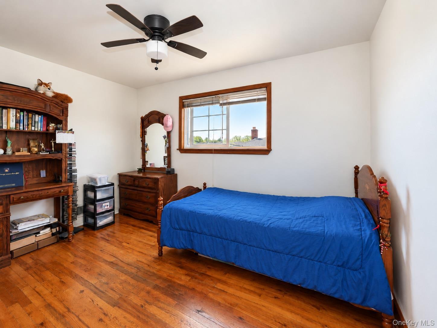 Single Family 90th Street  Queens, NY 11414, MLS-1059929-20