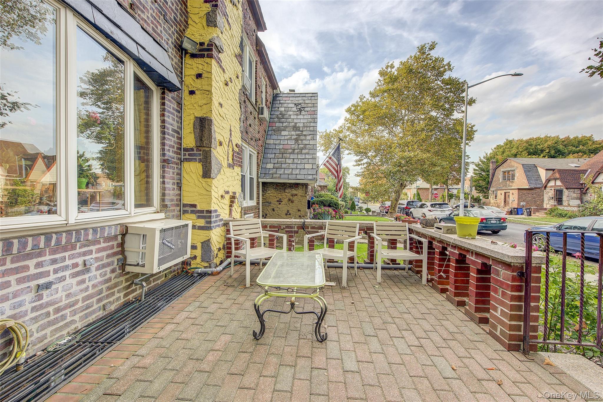 Single Family 84th Place  Queens, NY 11379, MLS-1059951-2