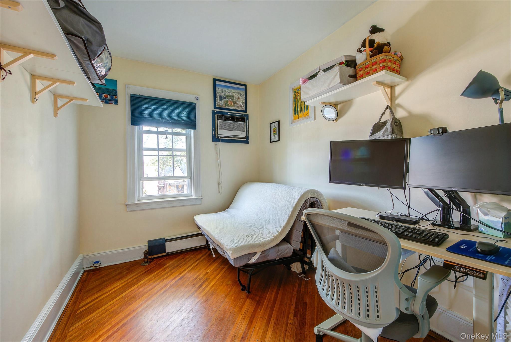Single Family 84th Place  Queens, NY 11379, MLS-1059951-25