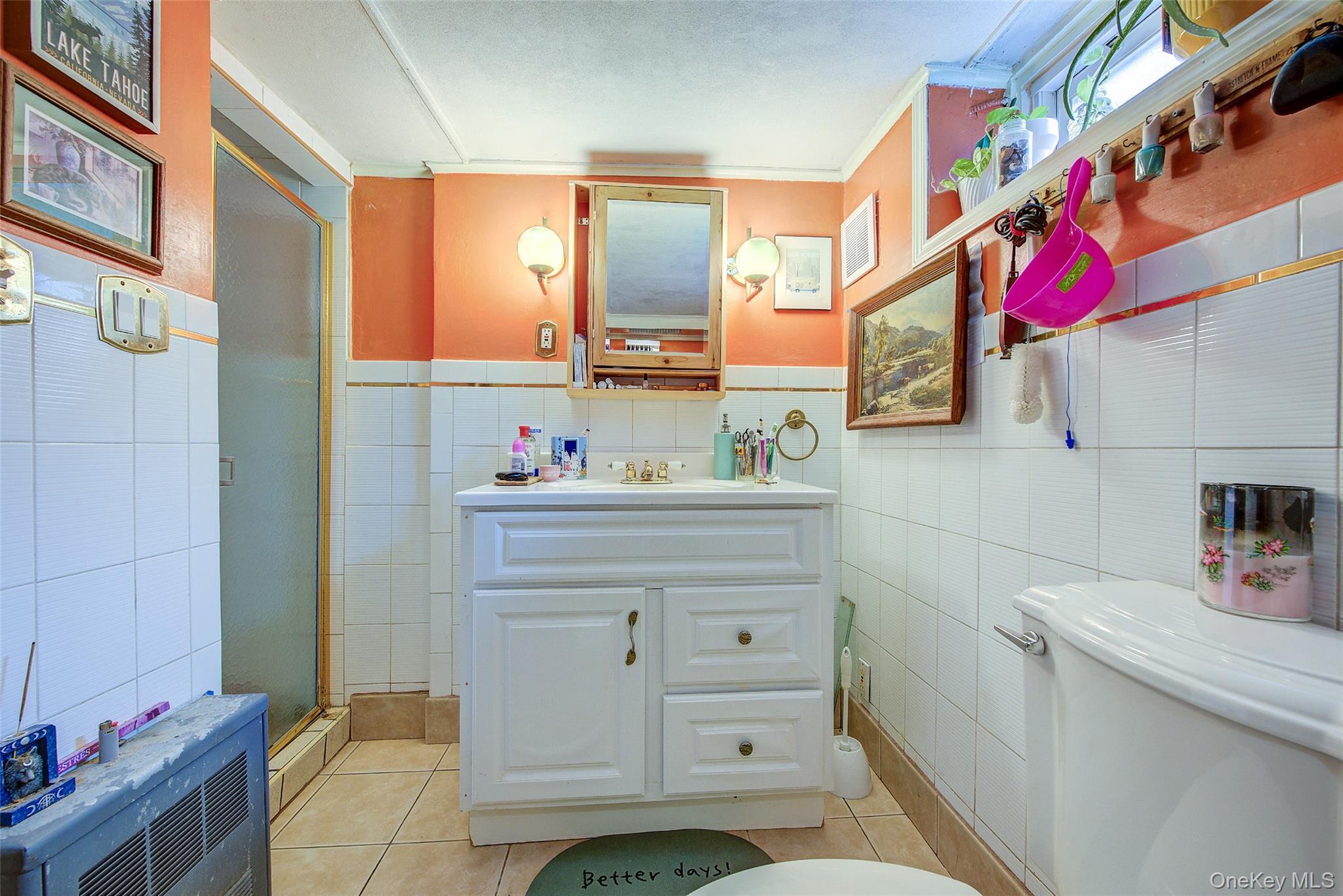 Single Family 84th Place  Queens, NY 11379, MLS-1059951-31