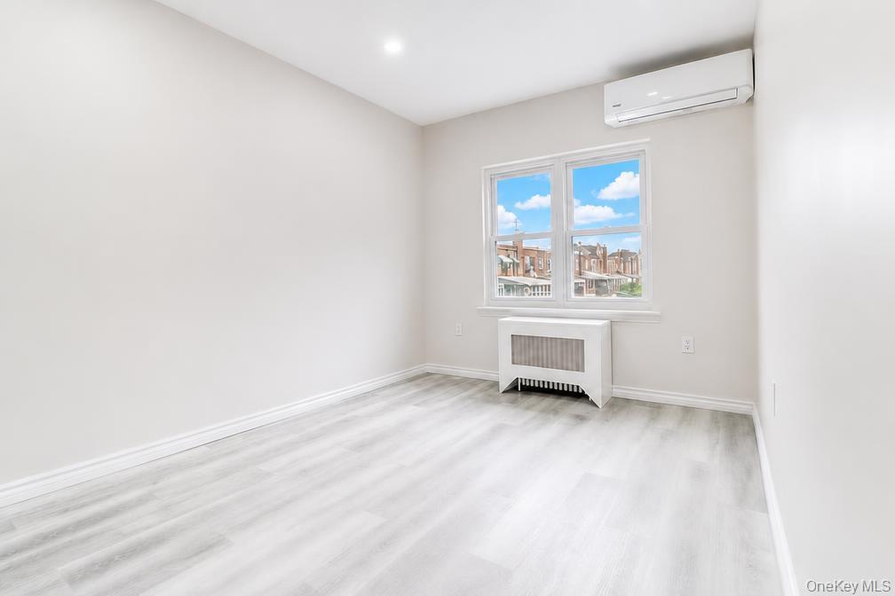 Single Family 84th Street Queens, NY 11379, MLS-1059961-11