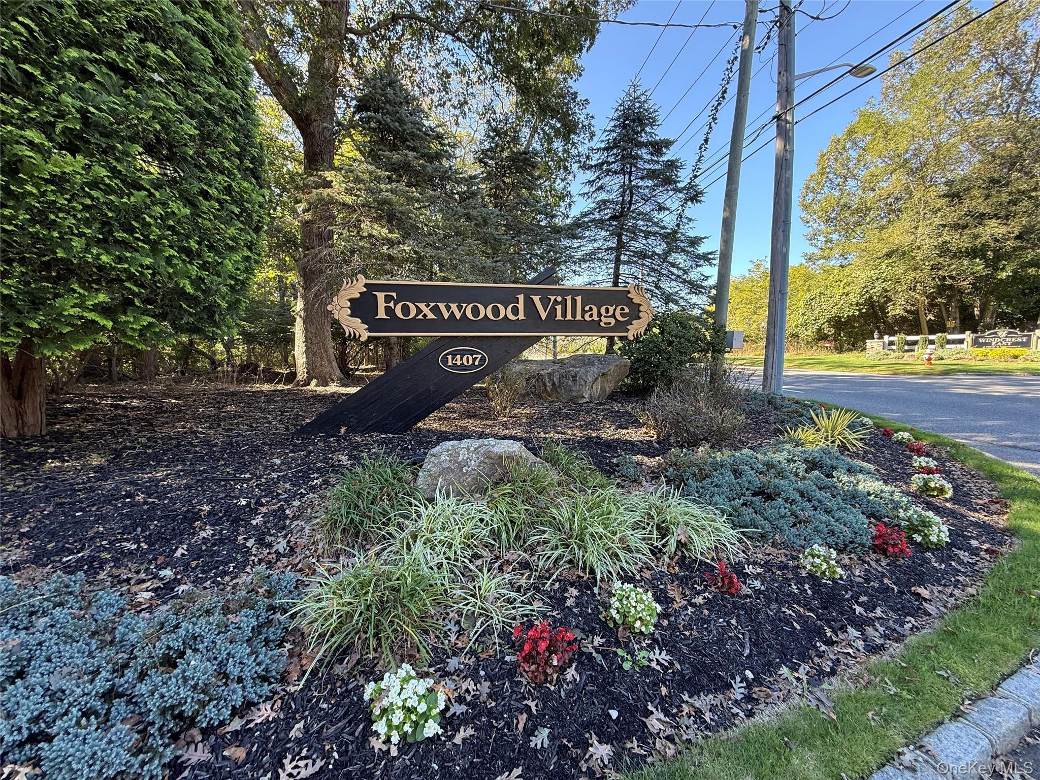 Single Family Middle Road  Suffolk County, NY 11933, MLS-1060050-38