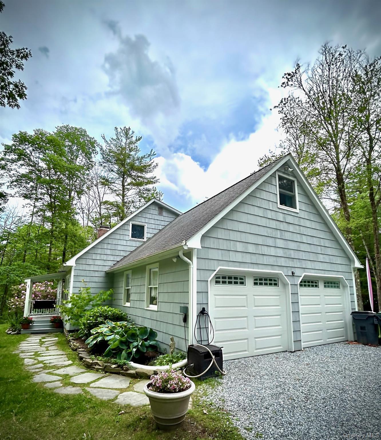 Single Family Middle Road  Columbia County, NY 12017, MLS-1060057-3
