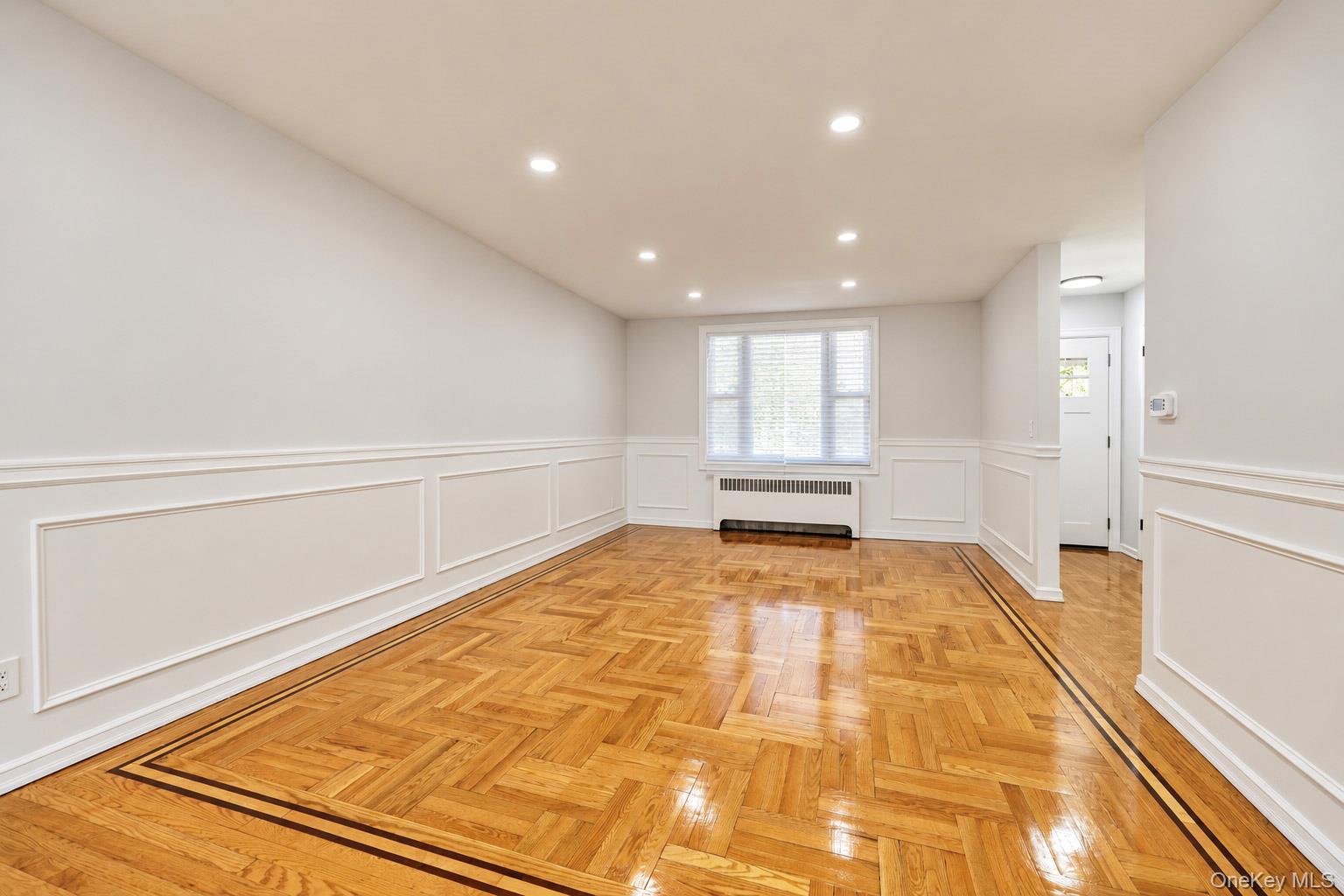 Single Family Morgan Avenue  Bronx, NY 10469, MLS-1060061-16