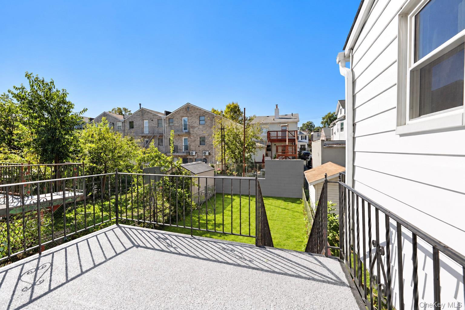 Single Family Morgan Avenue  Bronx, NY 10469, MLS-1060061-18
