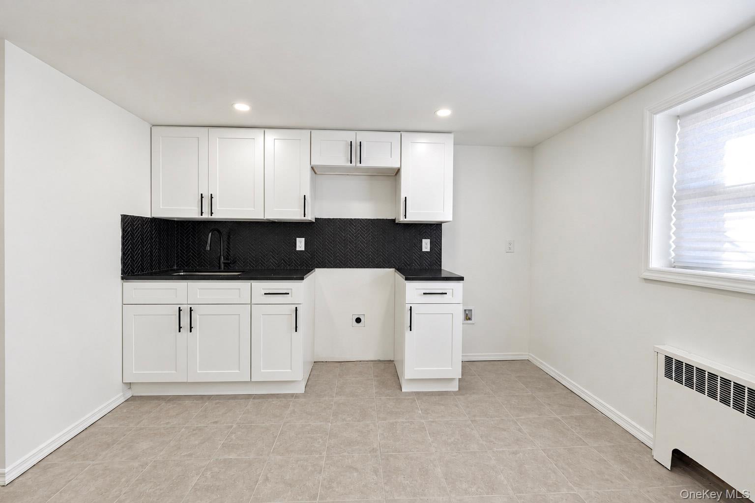 Single Family Morgan Avenue  Bronx, NY 10469, MLS-1060061-34