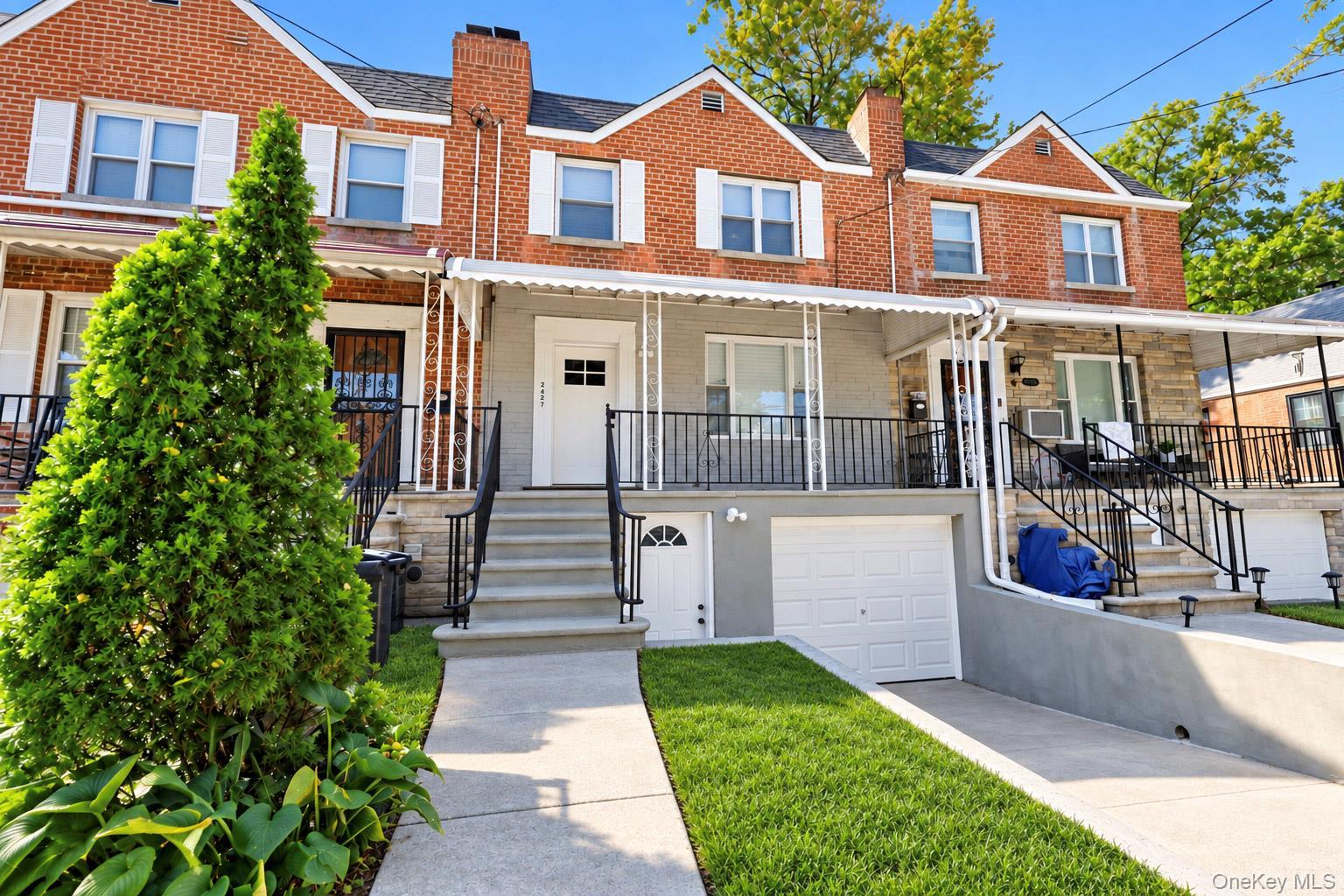 Single Family Morgan Avenue  Bronx, NY 10469, MLS-1060061-44