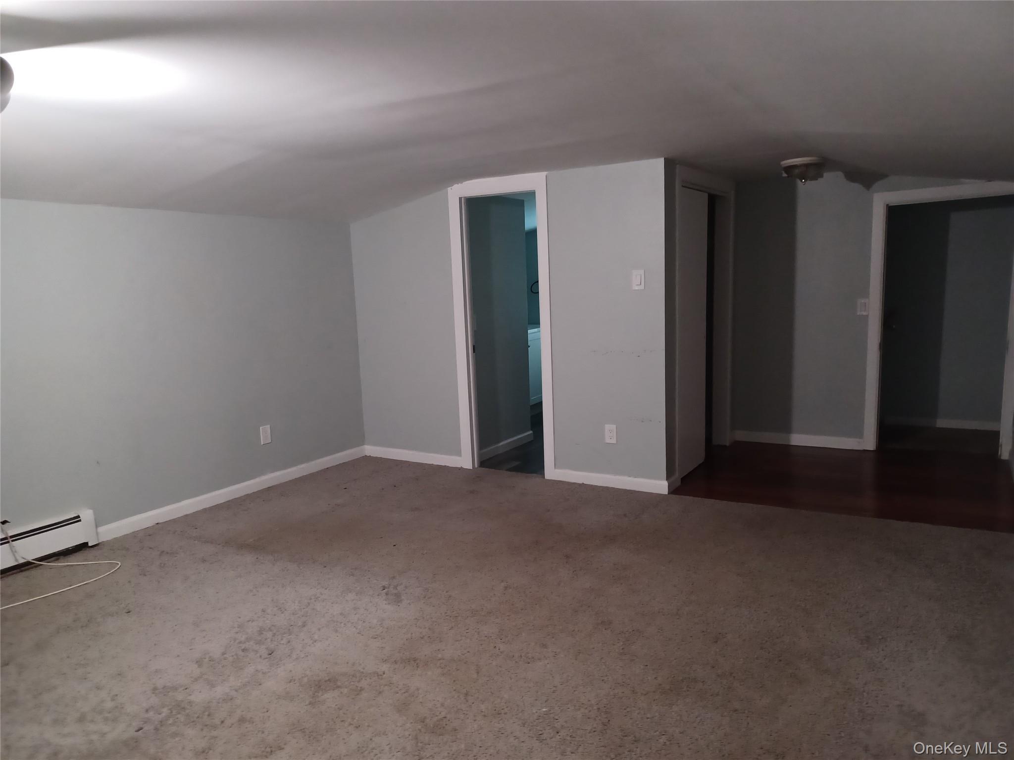 Single Family Dahlia Drive  Suffolk County, NY 11951, MLS-1060074-16