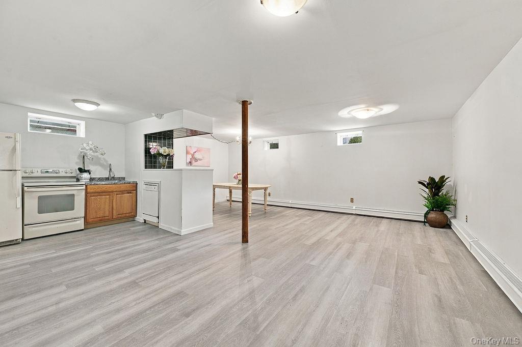Single Family 9th Avenue Queens, NY 11356, MLS-1060165-21