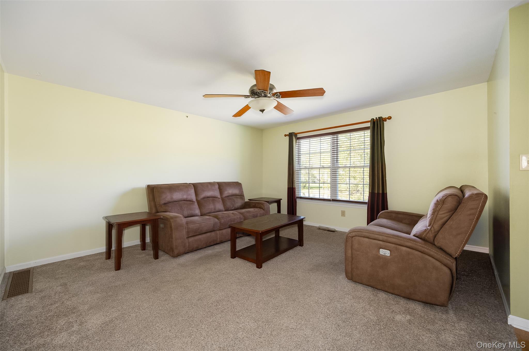 Single Family Turnberry Court Dutchess County, NY 12603, MLS-1060212-10