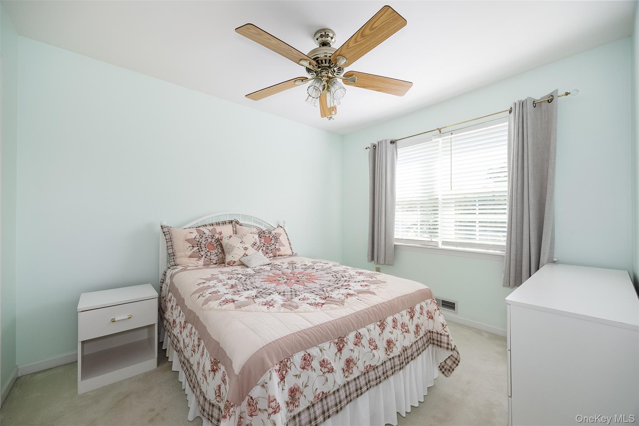 Single Family Turnberry Court Dutchess County, NY 12603, MLS-1060212-23