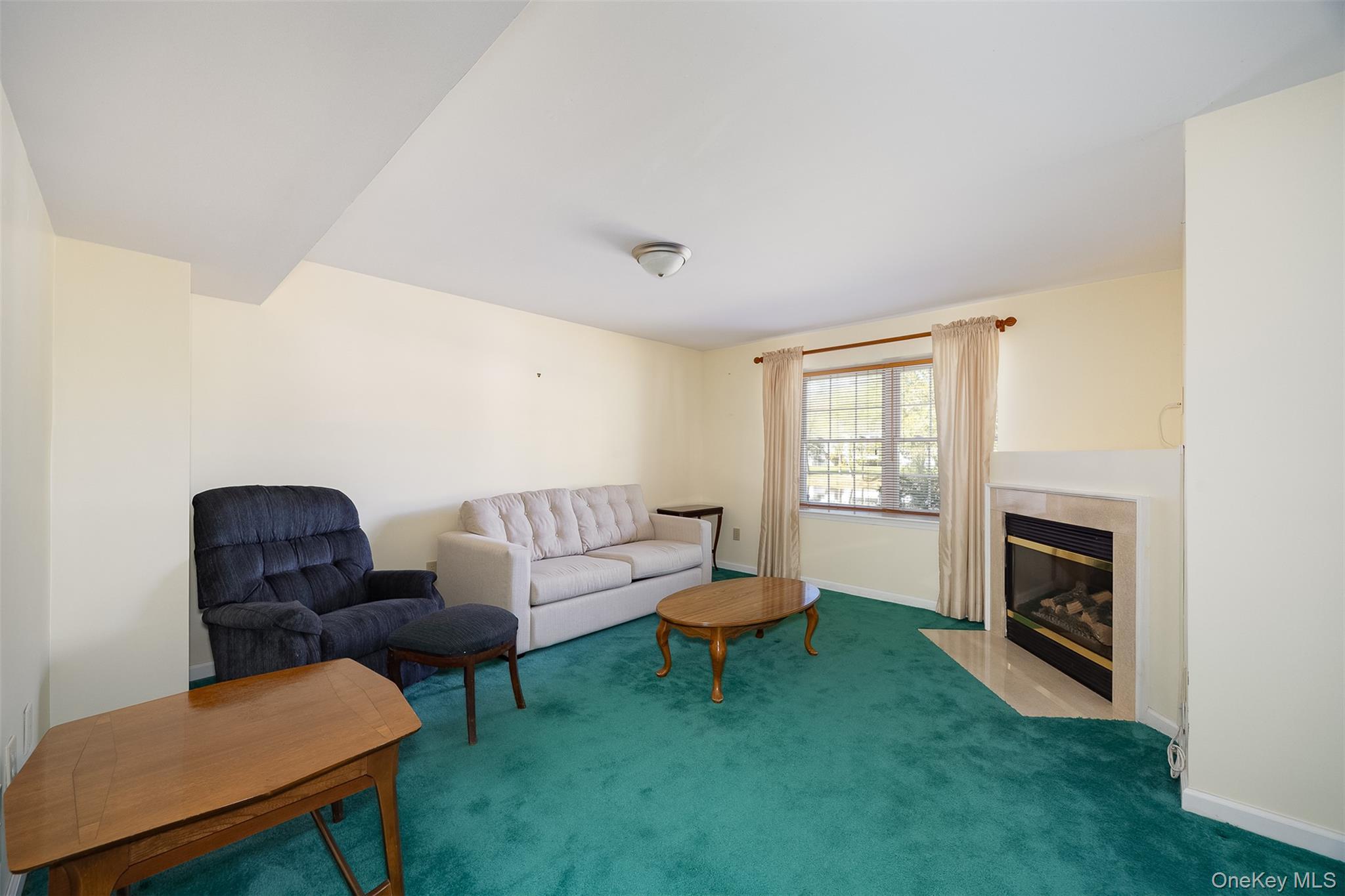 Single Family Turnberry Court Dutchess County, NY 12603, MLS-1060212-28