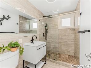 Single Family Hollers Avenue  Bronx, NY 10475, MLS-1060248-11