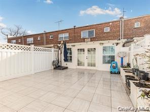 Single Family Hollers Avenue  Bronx, NY 10475, MLS-1060248-4