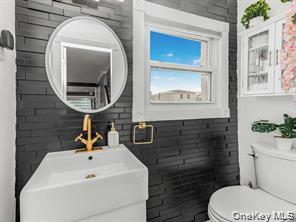 Single Family Hollers Avenue  Bronx, NY 10475, MLS-1060248-8