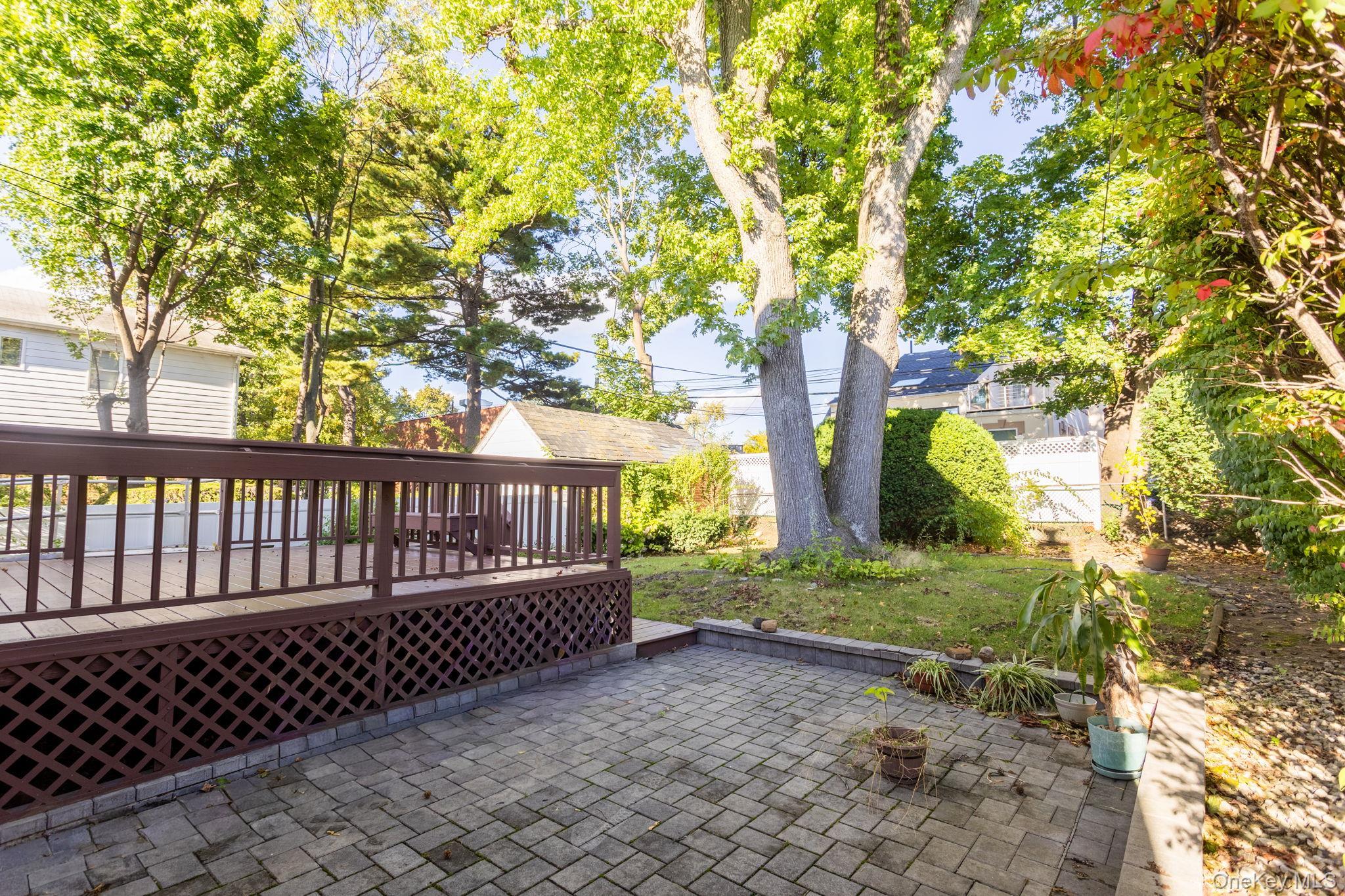 Single Family 211th Street  Queens, NY 11427, MLS-1060255-17