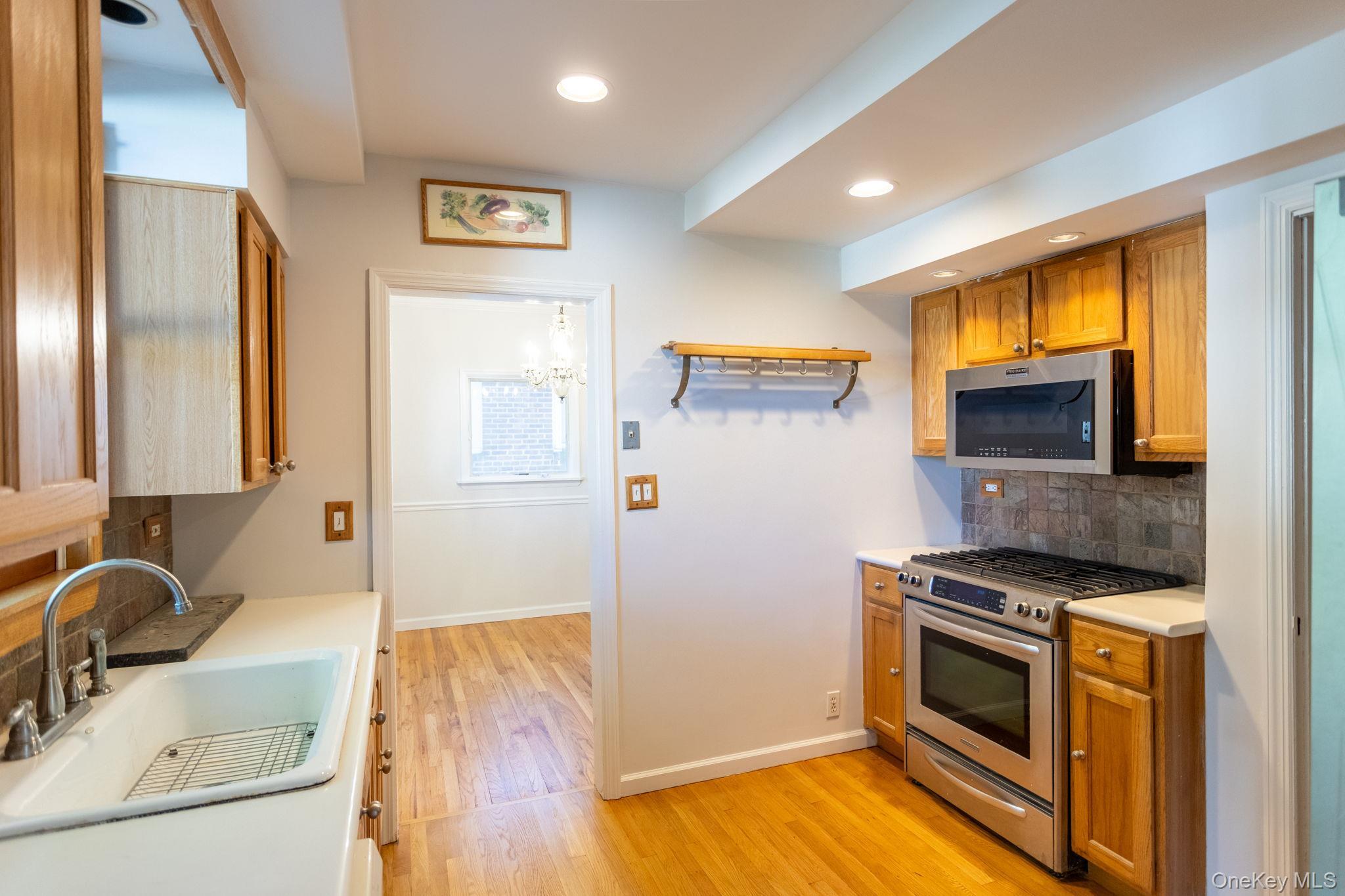 Single Family 211th Street Queens, NY 11427, MLS-1060255-4