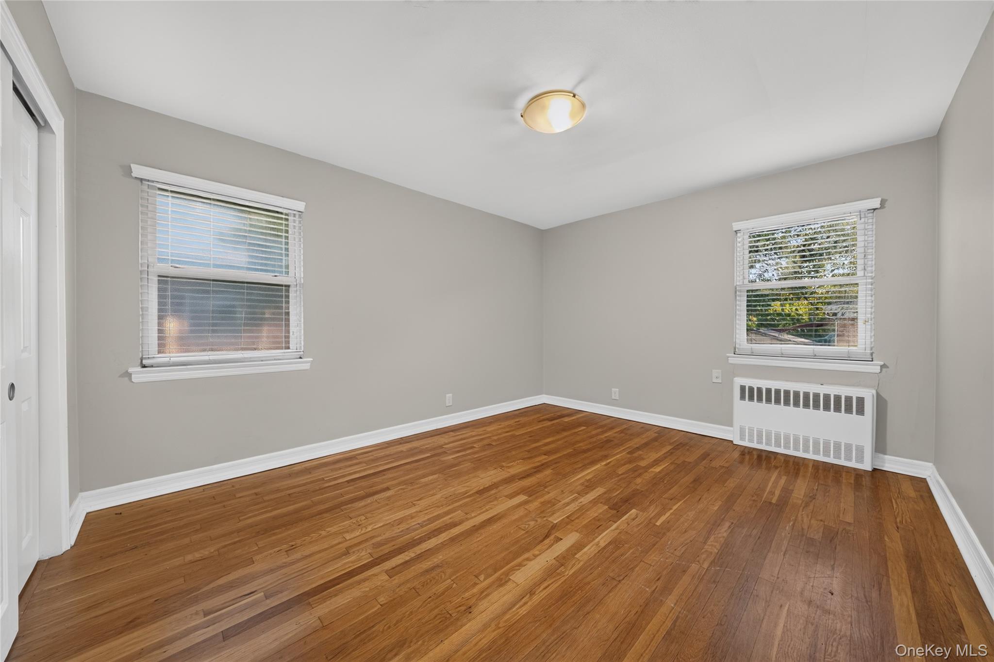 Single Family 208th Street  Queens, NY 11361, MLS-1060268-9