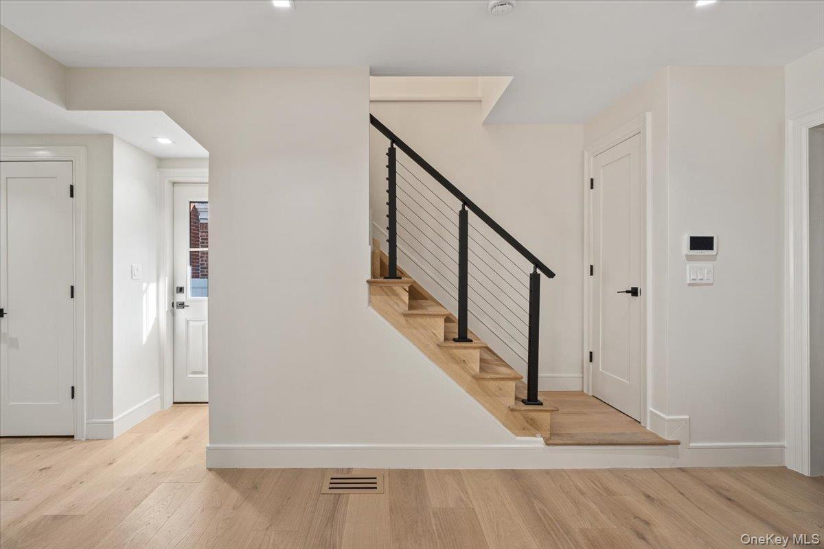 Single Family 7th Avenue  Queens, NY 11357, MLS-1060349-11