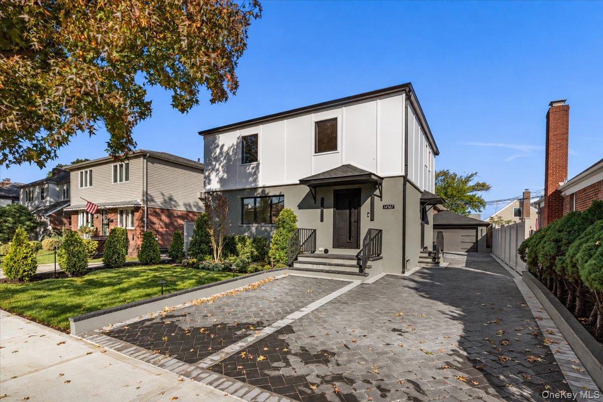 Single Family 7th Avenue  Queens, NY 11357, MLS-1060349-2