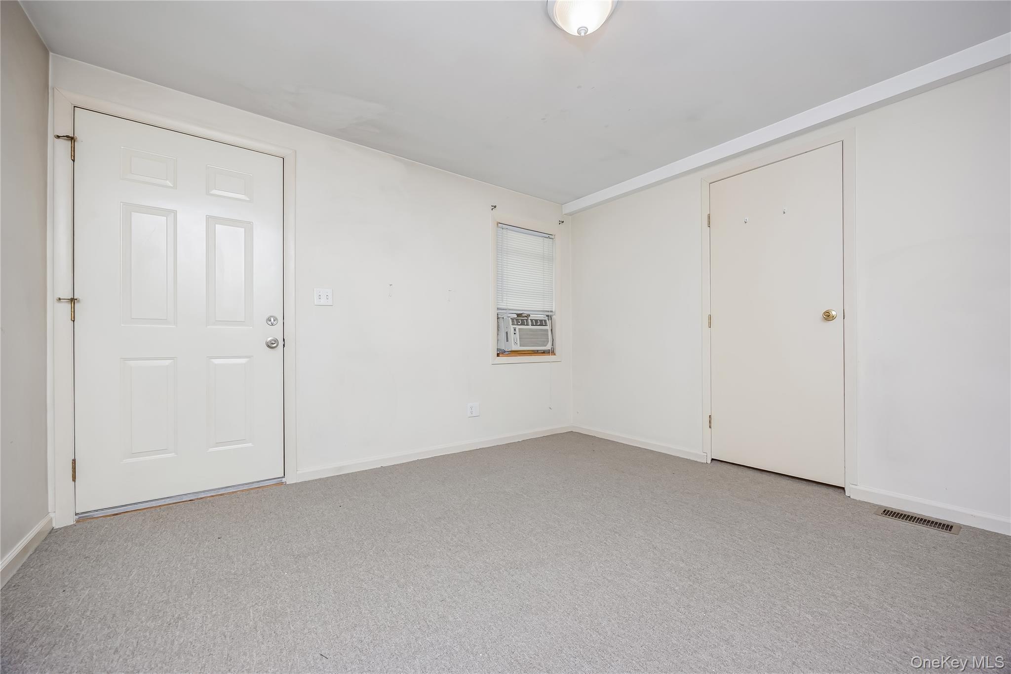 Single Family 262nd Street Queens, NY 11001, MLS-1060354-14