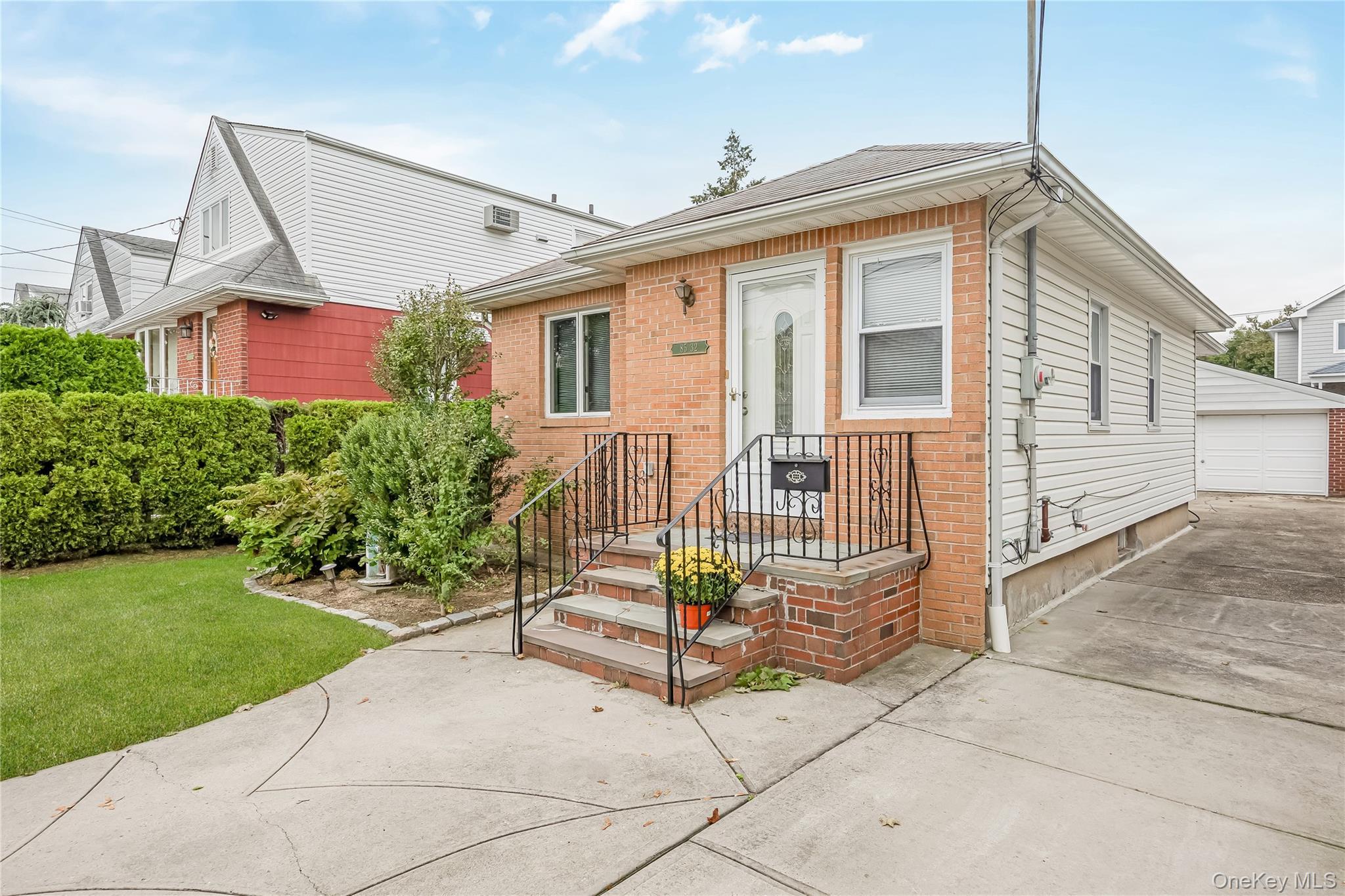 Single Family 262nd Street Queens, NY 11001, MLS-1060354-3