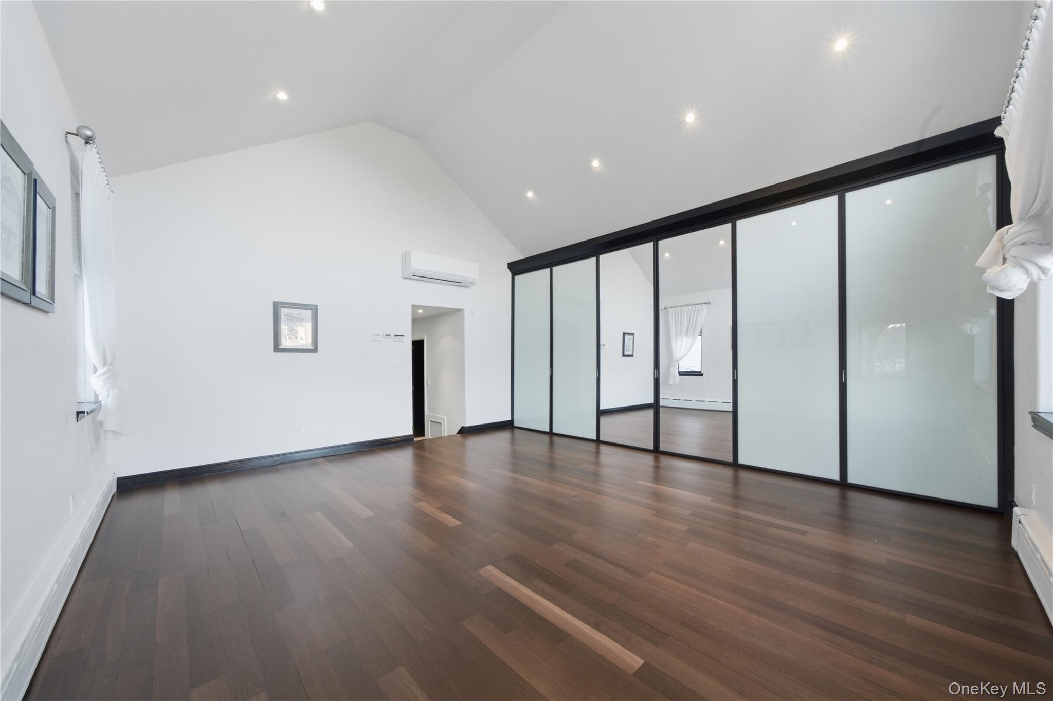 Single Family 69th Lane Queens, NY 11378, MLS-1060411-11