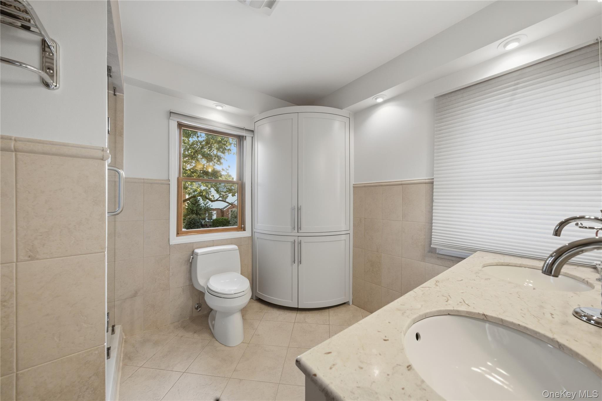 Single Family 69th Lane Queens, NY 11378, MLS-1060411-27