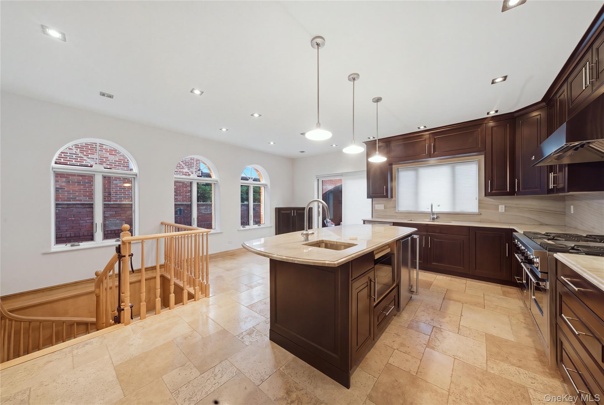 Single Family 69th Lane Queens, NY 11378, MLS-1060411-8