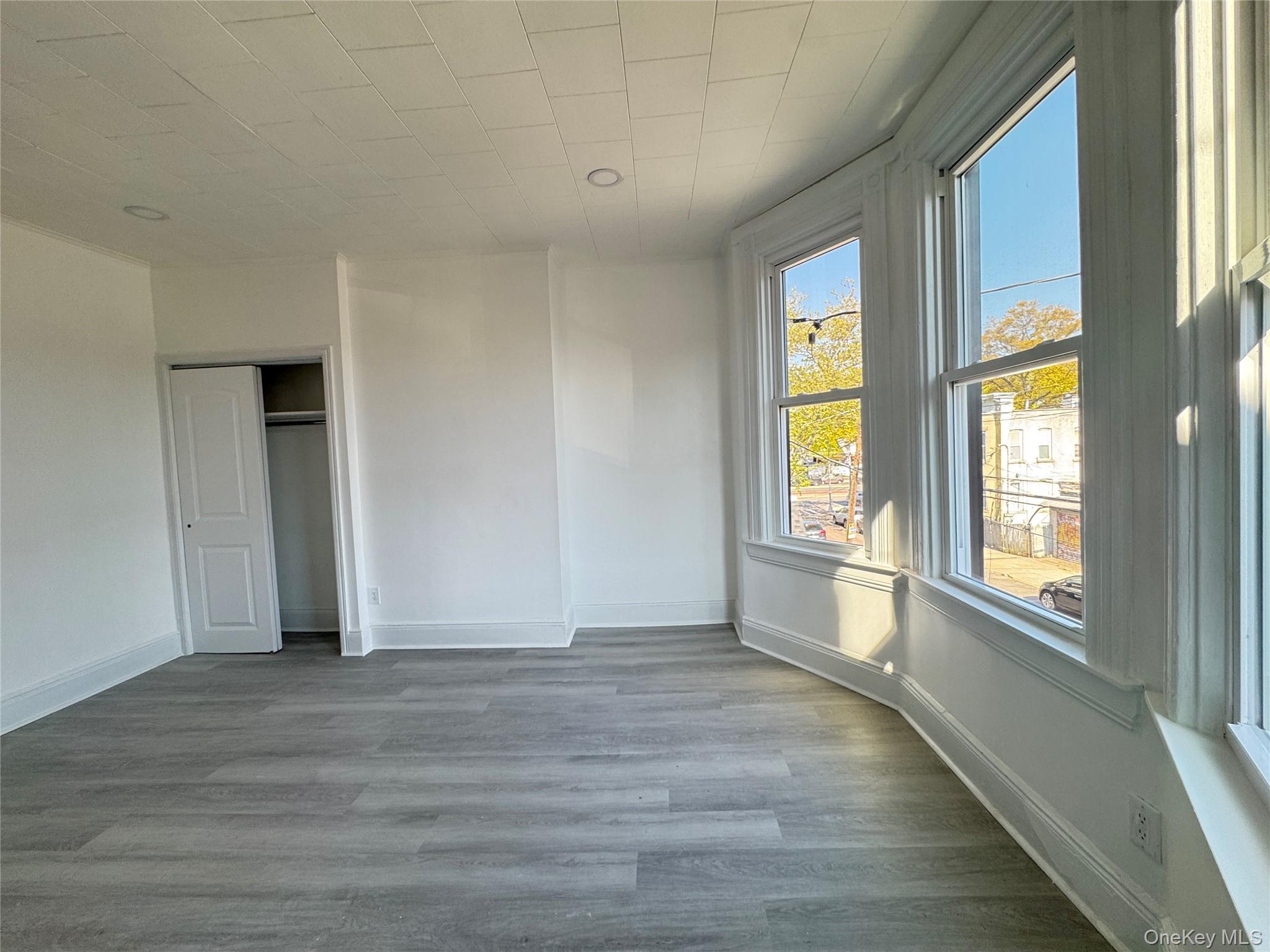 Single Family 88th Avenue Queens, NY 11421, MLS-1060626-12
