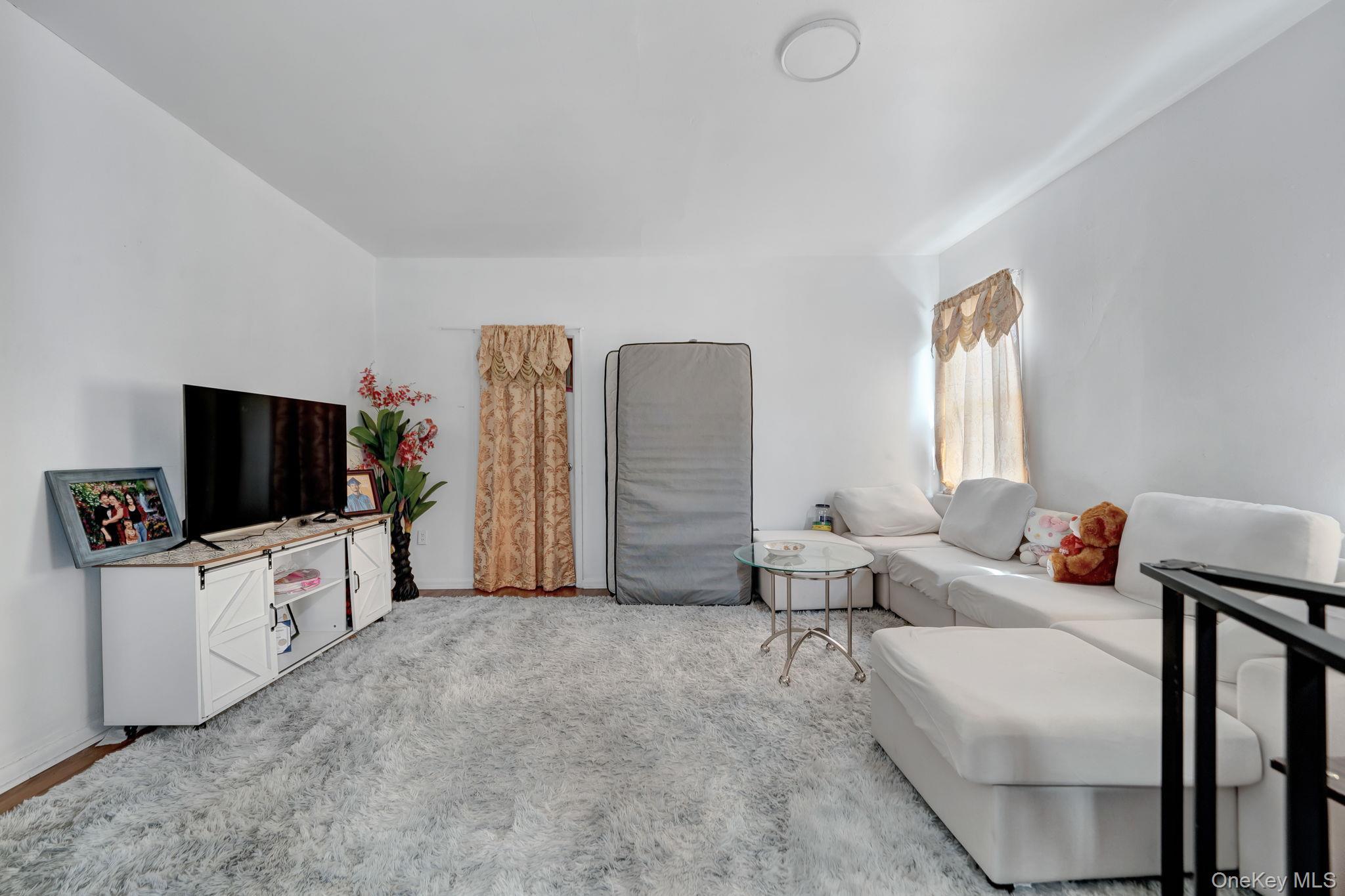 Single Family 131st Street  Queens, NY 11419, MLS-1060636-14