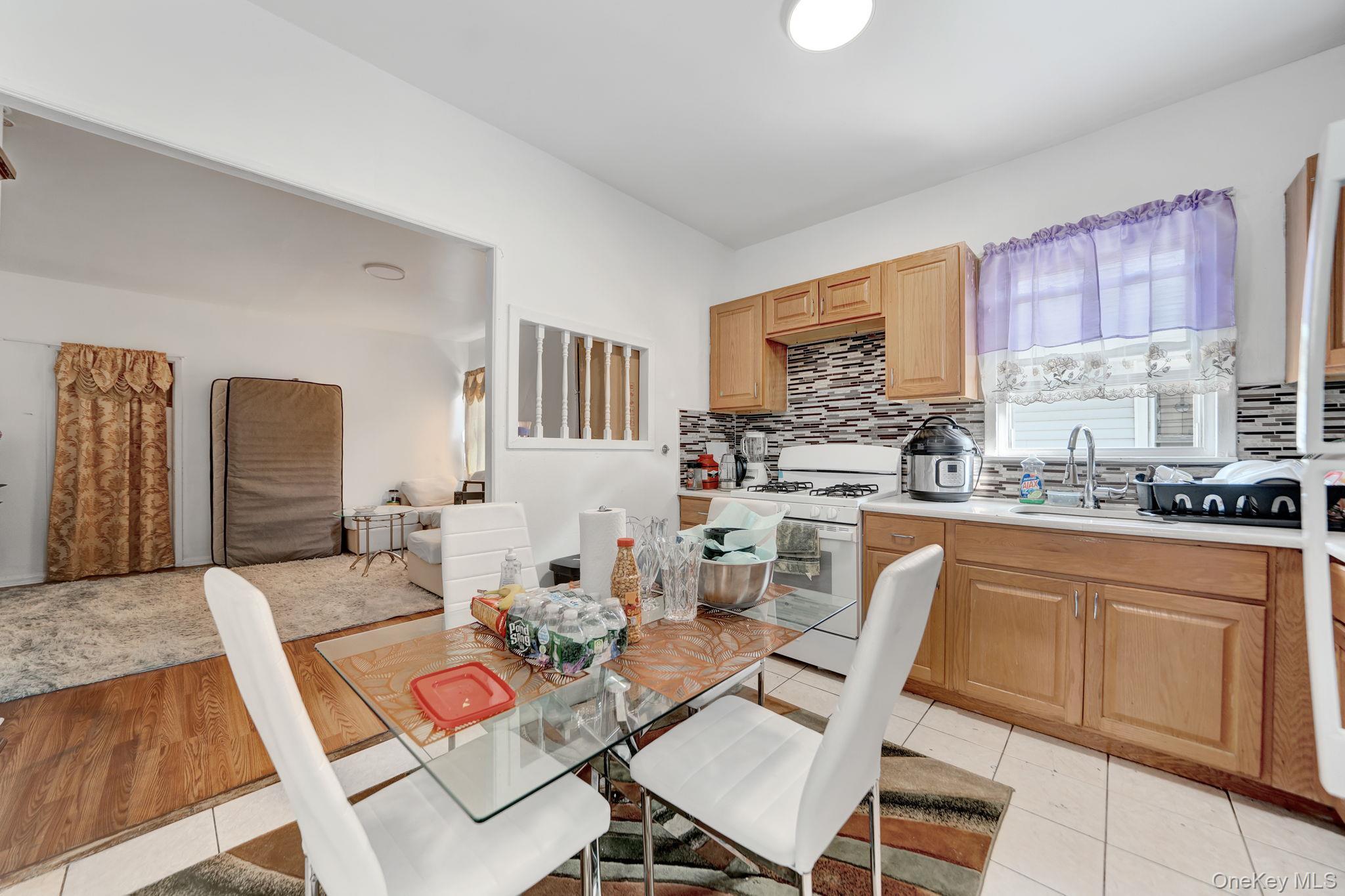 Single Family 131st Street  Queens, NY 11419, MLS-1060636-17