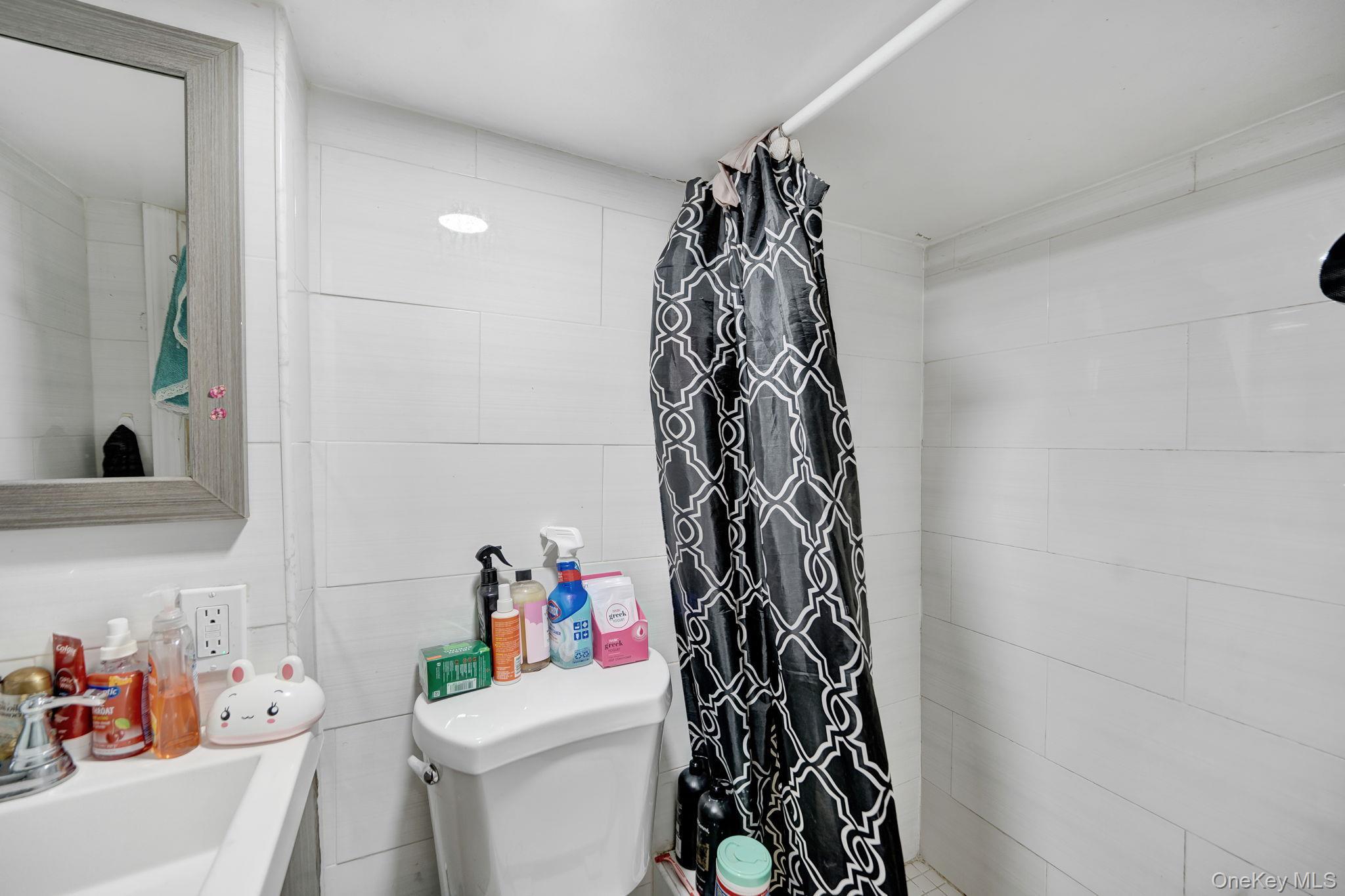 Single Family 131st Street  Queens, NY 11419, MLS-1060636-22