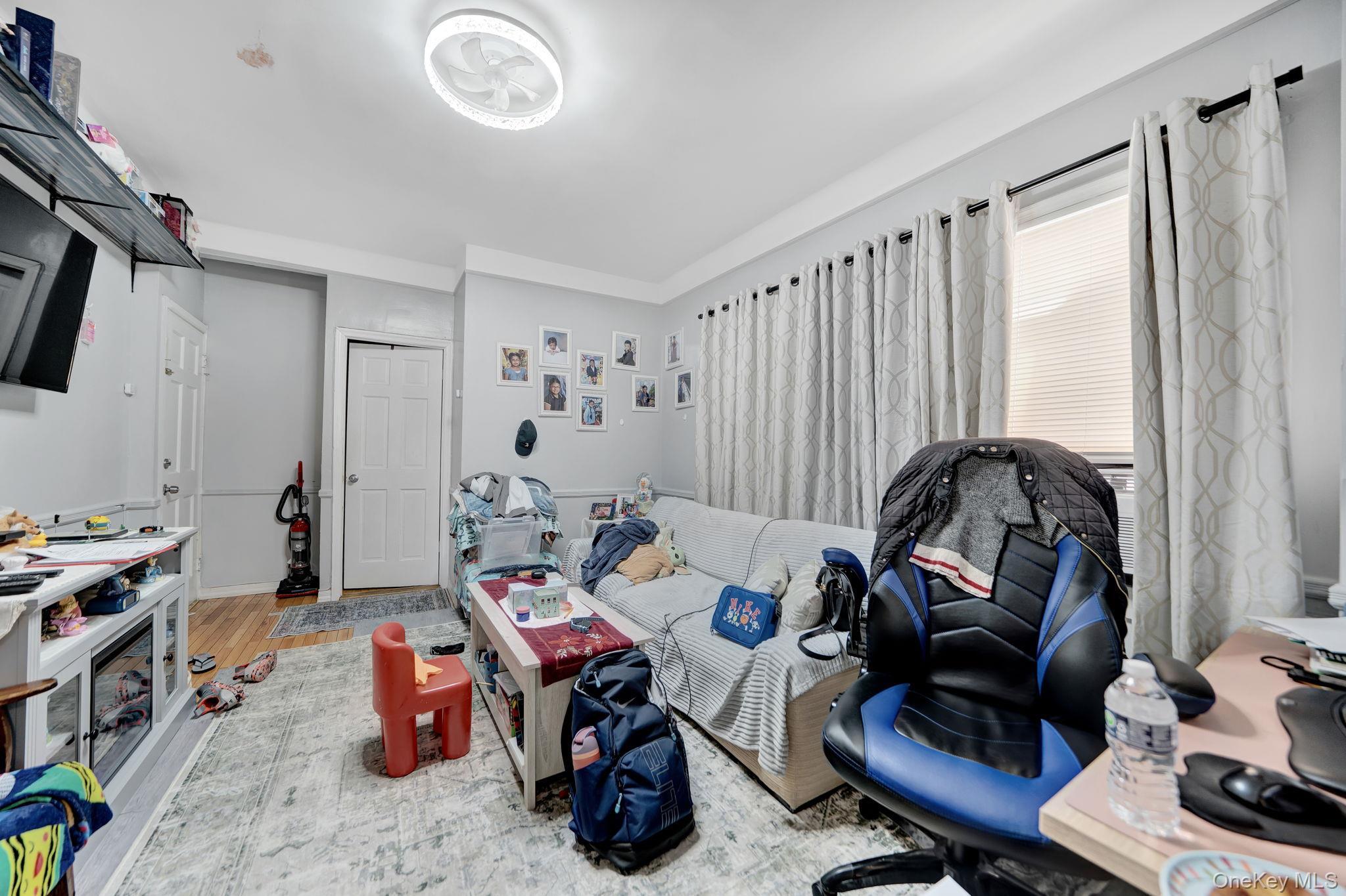 Single Family 131st Street  Queens, NY 11419, MLS-1060636-4