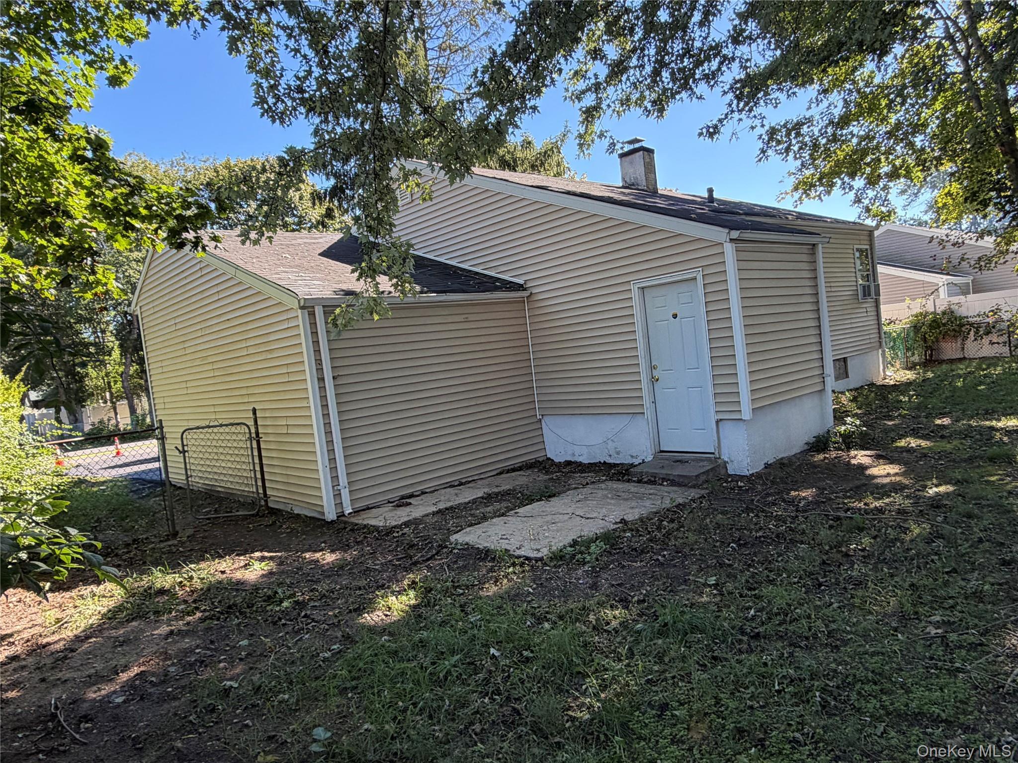 Single Family Doane Avenue  Suffolk County, NY 11713, MLS-1060652-2