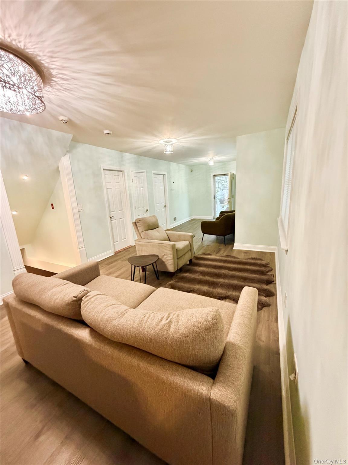 Single Family 180th St Queens, NY 11434, MLS-1060663-4