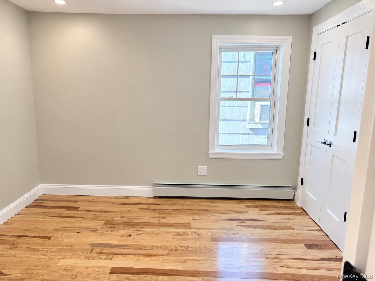 Single Family 78th Avenue Queens, NY 11385, MLS-1060666-10