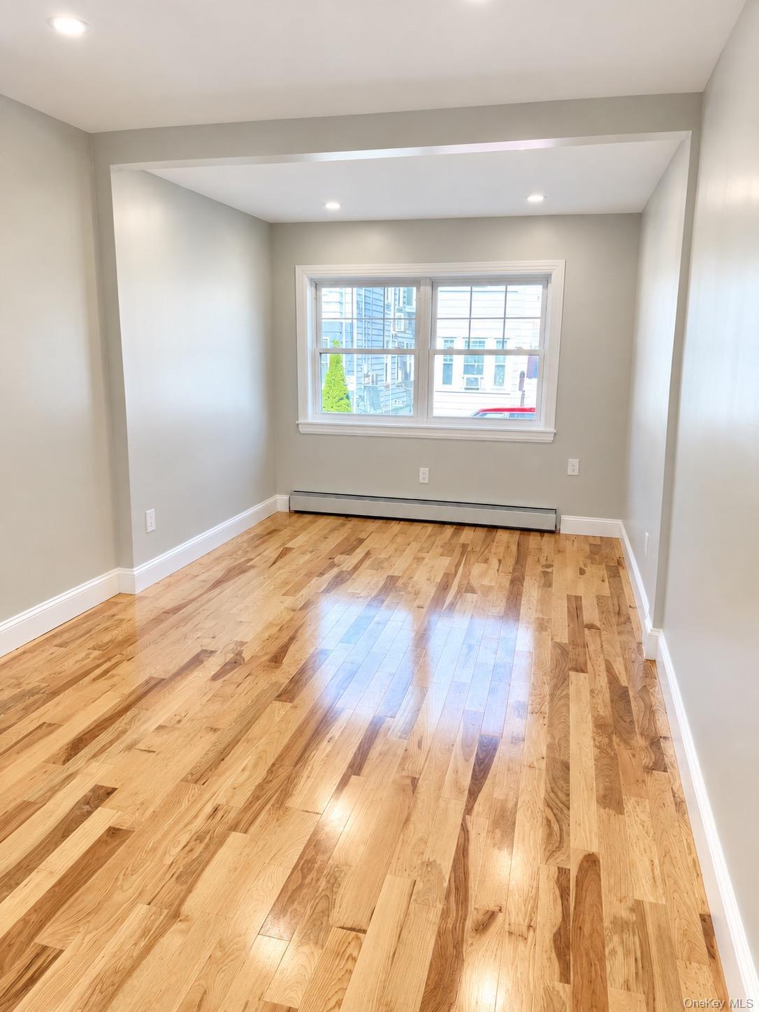 Single Family 78th Avenue Queens, NY 11385, MLS-1060666-19