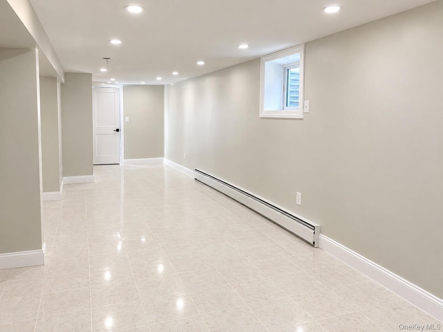 Single Family 78th Avenue Queens, NY 11385, MLS-1060666-28
