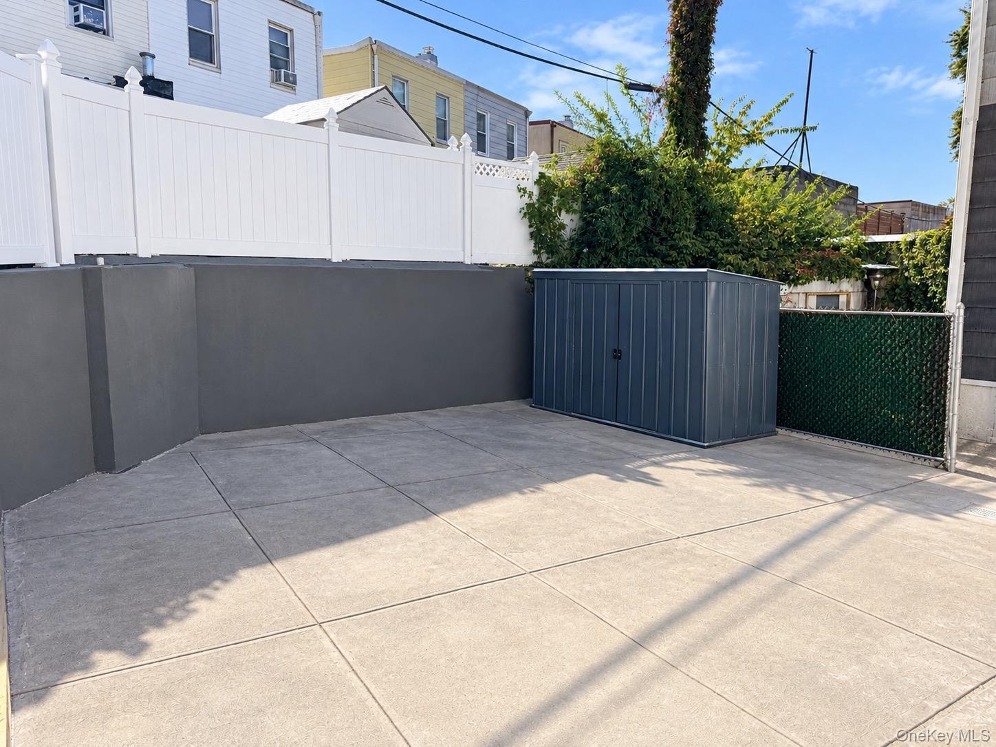Single Family 78th Avenue Queens, NY 11385, MLS-1060666-30
