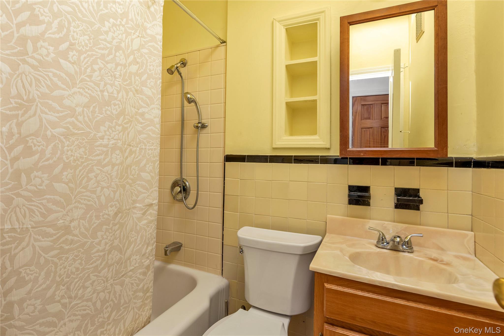 Single Family 46th Road  Queens, NY 11358, MLS-1060684-13