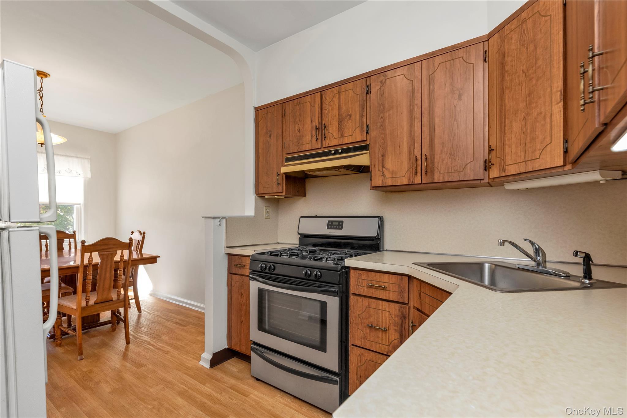 Single Family 46th Road  Queens, NY 11358, MLS-1060684-8