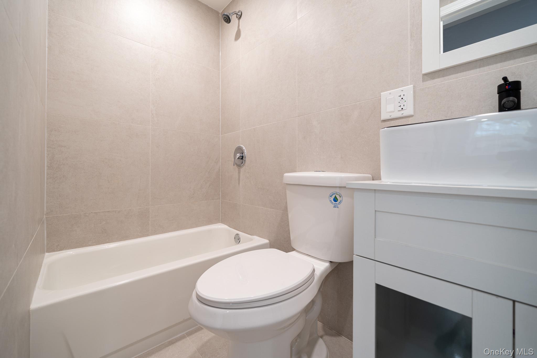 Single Family 70th Street Queens, NY 11385, MLS-1060740-15