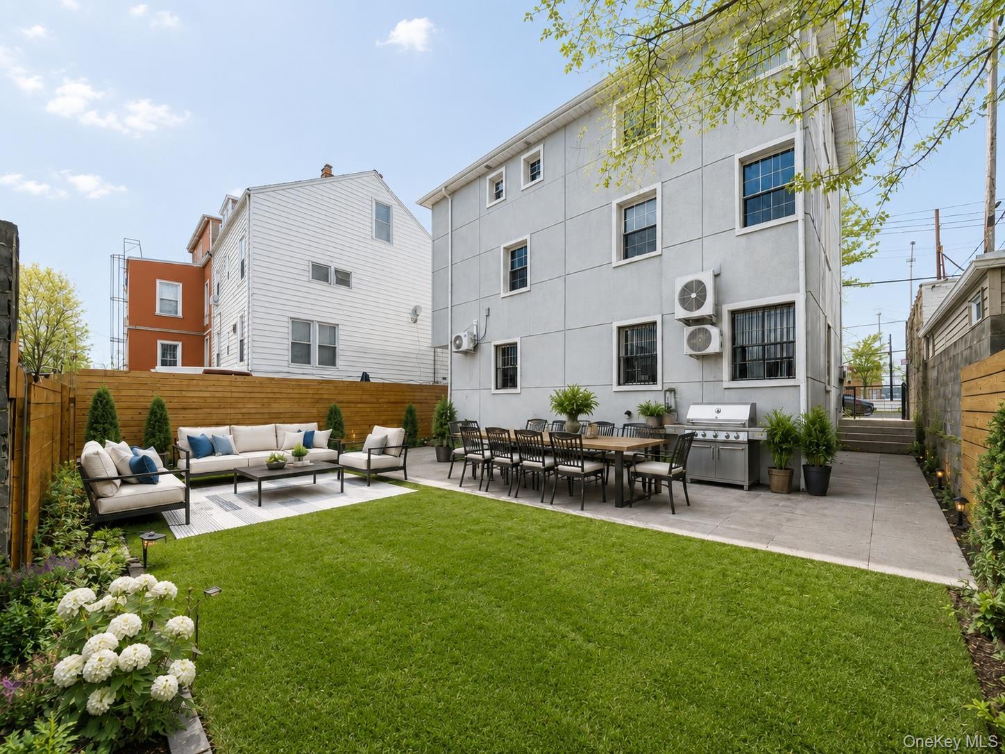 Single Family 70th Street Queens, NY 11385, MLS-1060740-39